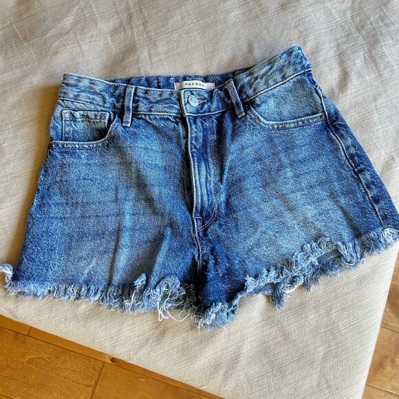 PacSun high-rise festival size 26 cutoff jean shorts - Picture 1 of 11